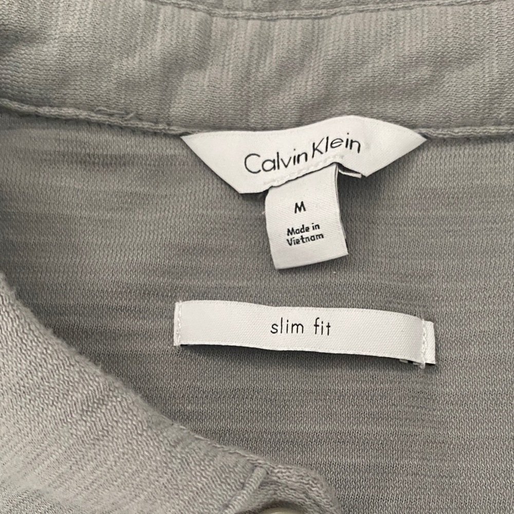 Calvin Klein Two-Tone Gray Polo Shirt - Picture 2 of 6